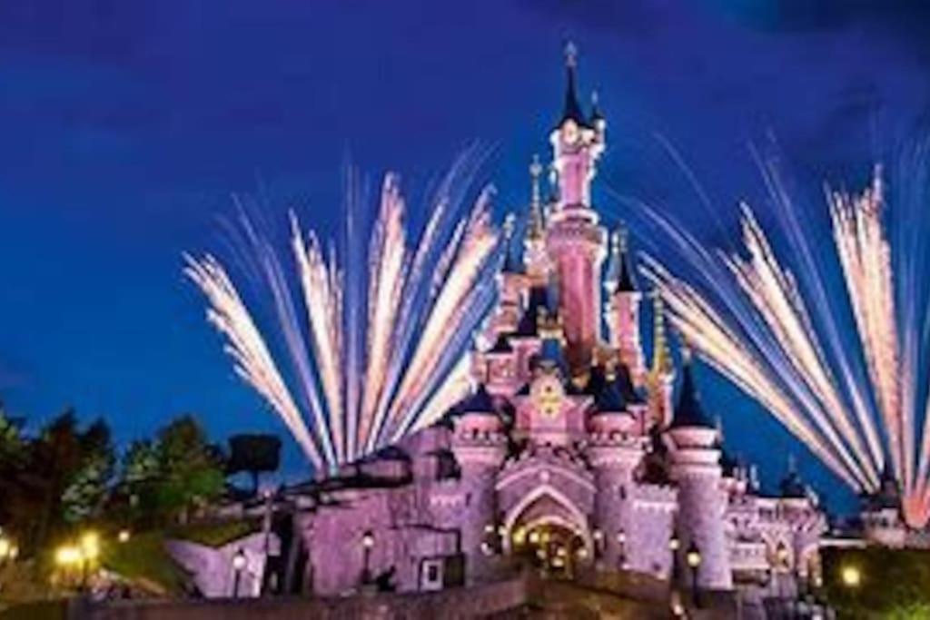 Proche Disney Et Paris - Studio Terrasse Et Parking Prive Montévrain Kültér fotó